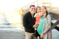 Mottel Family Christmas Minis :: Maternity Session on James Island :: Charleston, SC Family Photographer